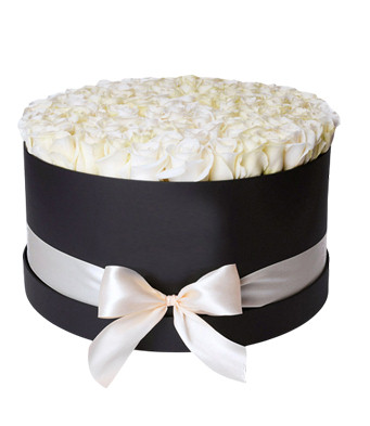 101 White Roses in a Box